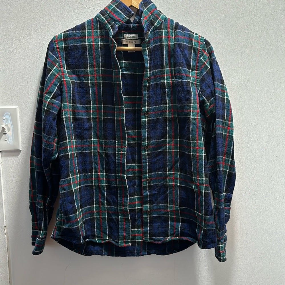 LL Bean relaxed fit flannel. Size small